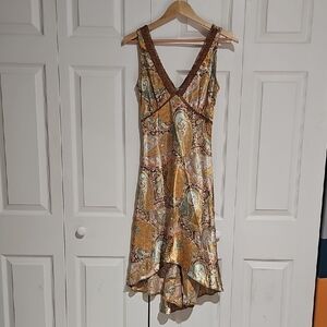 Nikki Mae Gold Metallic Paisley Sleeveless Dress w/ Lace Trim – Size 7